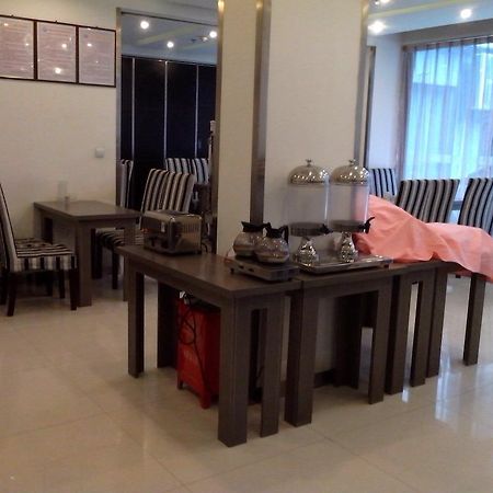 Fairyland Hotel Dongfeng Plaza คุนหมิง ภายนอก รูปภาพ