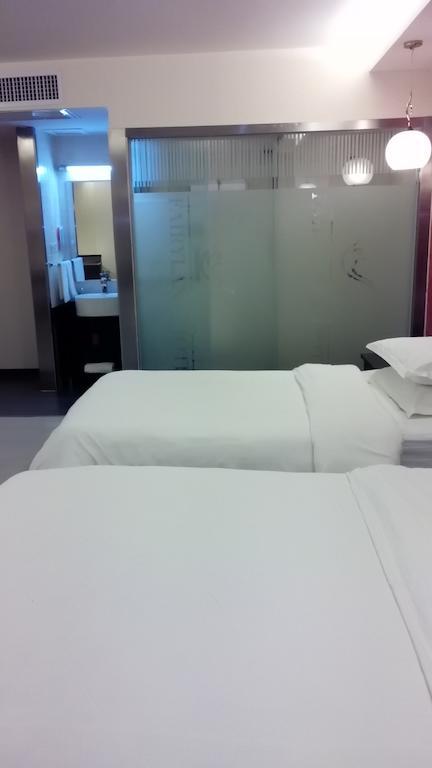 Fairyland Hotel Dongfeng Plaza คุนหมิง ห้อง รูปภาพ