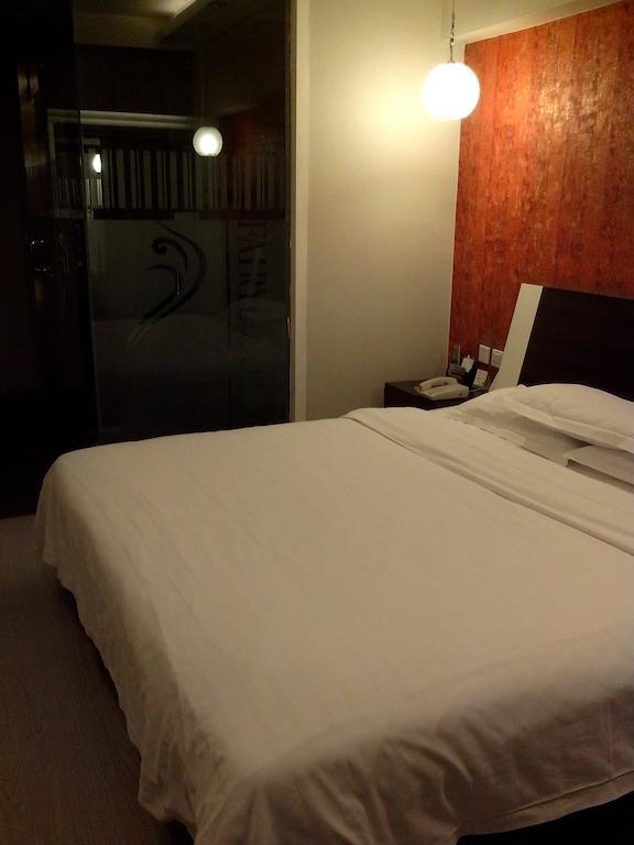 Fairyland Hotel Dongfeng Plaza คุนหมิง ห้อง รูปภาพ