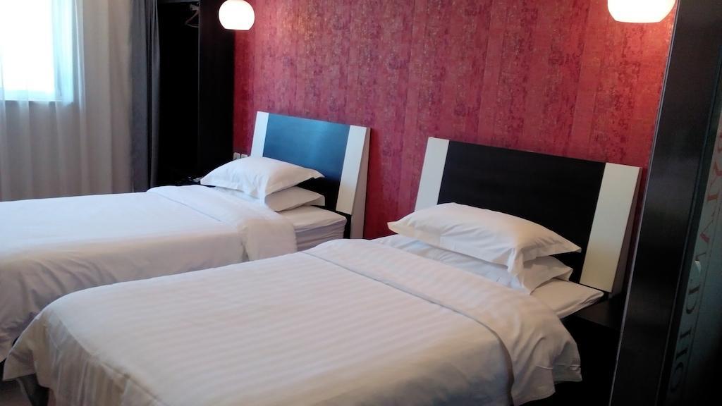 Fairyland Hotel Dongfeng Plaza คุนหมิง ภายนอก รูปภาพ