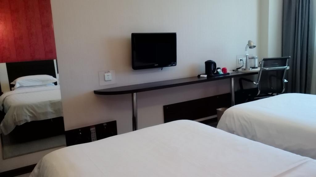 Fairyland Hotel Dongfeng Plaza คุนหมิง ห้อง รูปภาพ